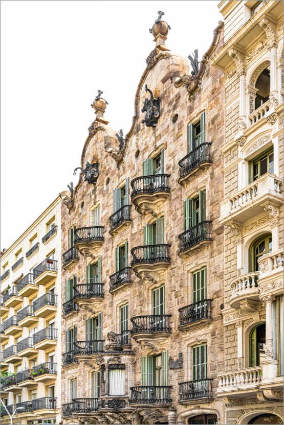 China Crown, Casa Calvet 