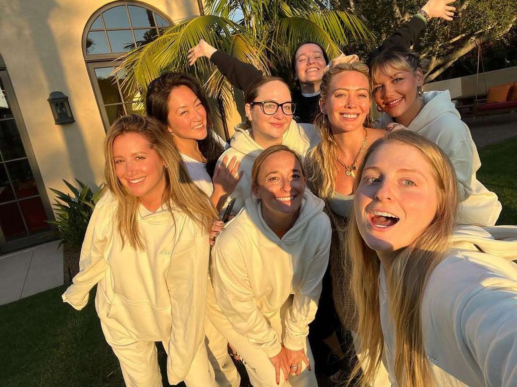 Ashley Tisdale junto a Hilary Duff y Meghan Trainor en una de sus reuniones de mamás.