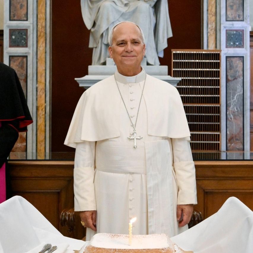 El Papa León XIV celebró su cumpleaños 71 en la Biblioteca Apostólica Vaticana, en donde reveló un lindo detalle de su infancia y la vida de su mamá