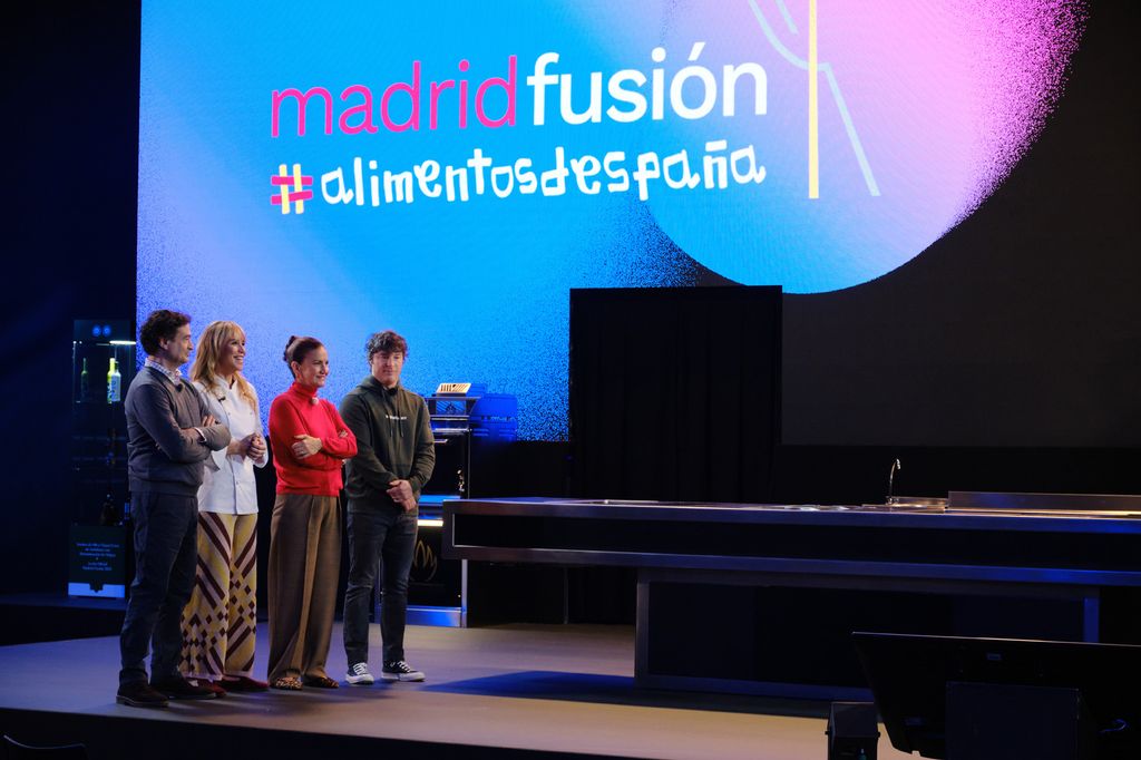 Los aspirantes cocinan en 'Madrid Fusión', con ayuda de Raquel Meroño