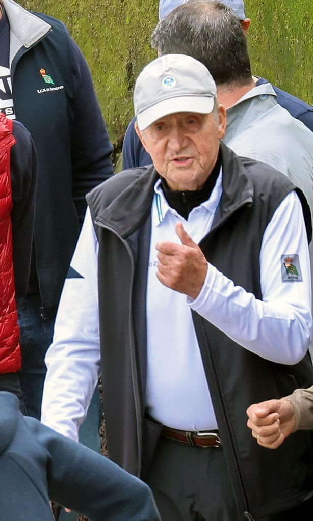 rey Juan Carlos HOLA4109