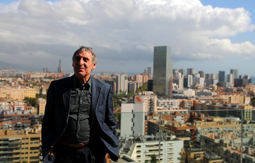 Celso Bugallo posando en Barcelona en 2010