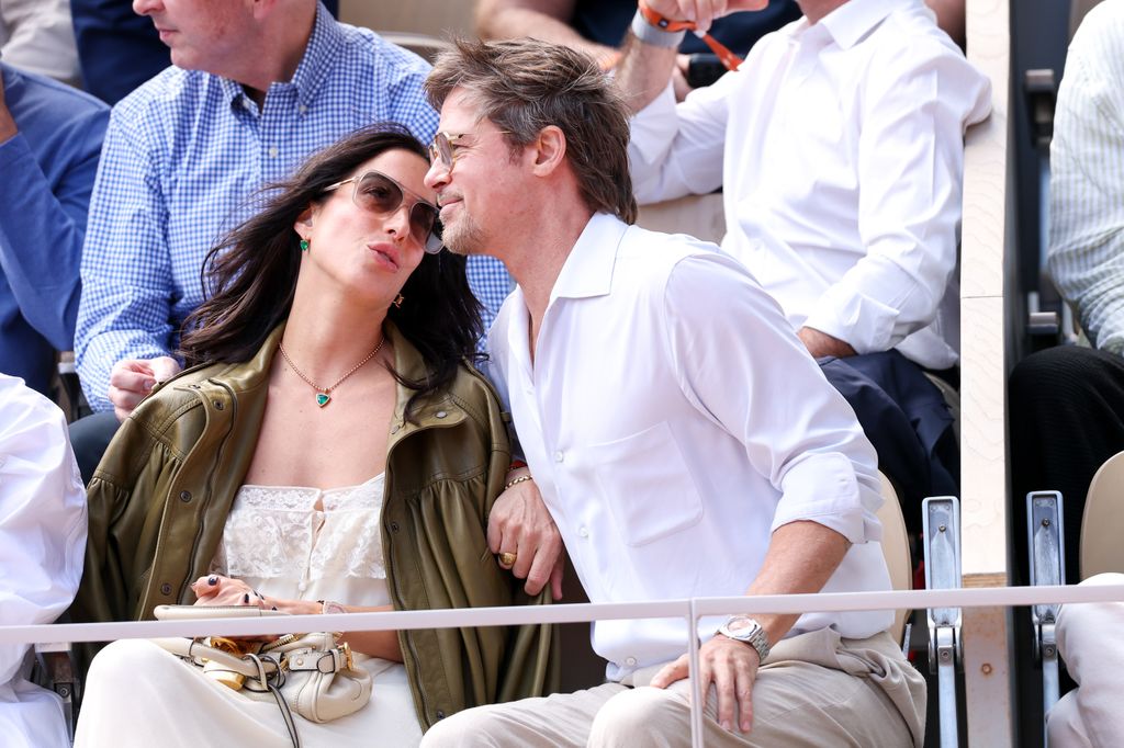Inés de Ramón y Brad Pitt, en la final femenina de Roland Garros 2026