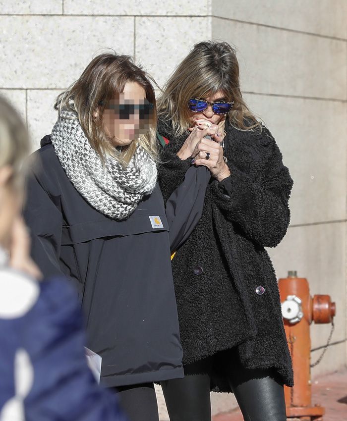 Arancha de Benito y su hija