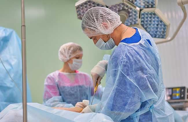 ¿Estás pensando en una liposucción? Estas son las recomendaciones de los expertos.