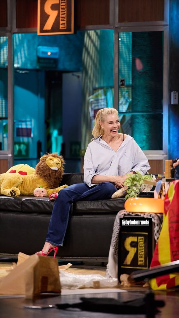 Belén Rueda, riéndose durante su conversación con Broncano