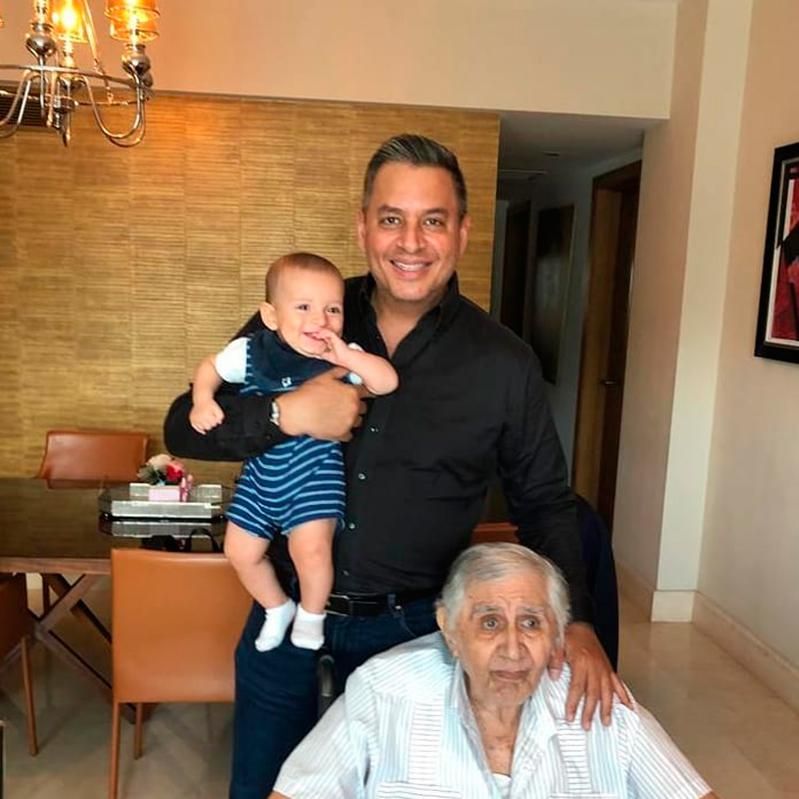 daniel-sarcos-hijo-papa