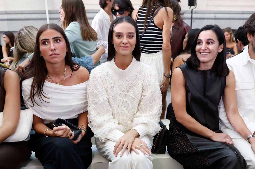 VICTORIA FEDERICA NO SE PIERDE EL DESFILE DE LA COLECCIÓN DE SIMORRA EN LA SEMANA DE LA MODA EN MADRID

