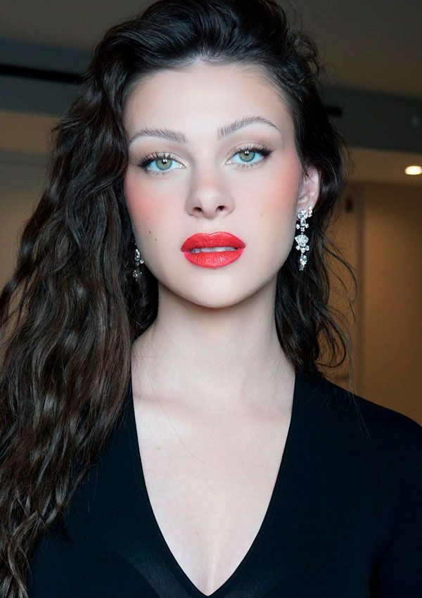 Nicola Peltz