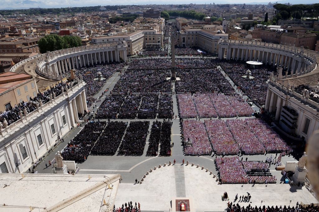 Imagen de la Plaza de San Pedro durante el funeral del Papa Francisco