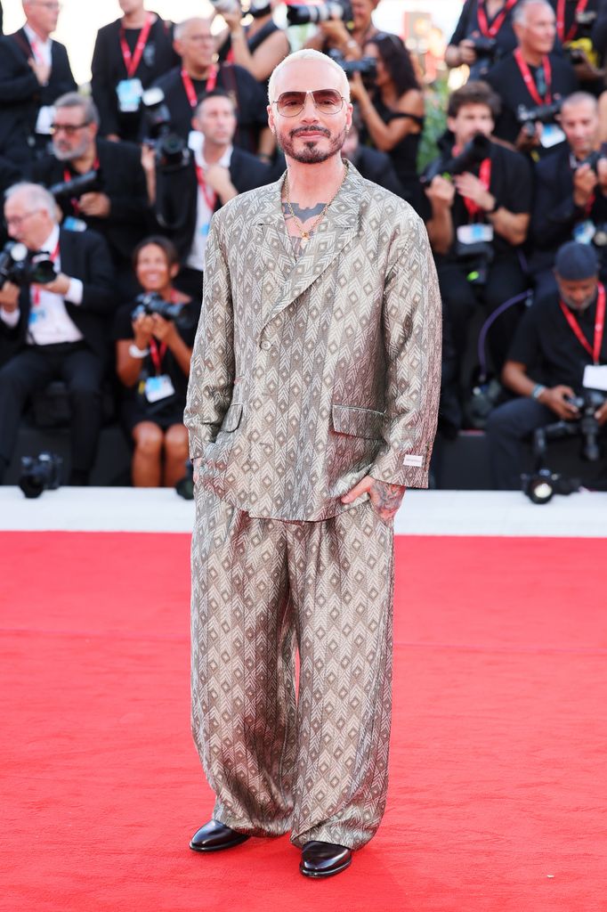 J Balvin asistió a la presentación de "Ink" durante el Festival de Cine de Venecia de 2026.