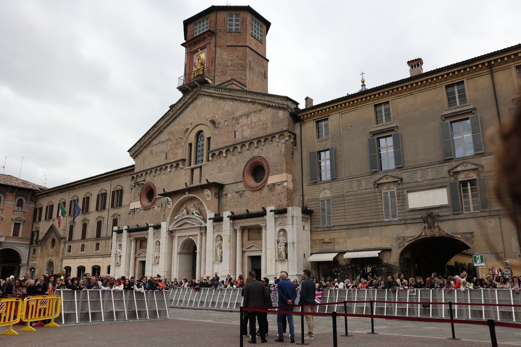 Cordón de seguridad ante la llegada de Kate Middleton a Italia 