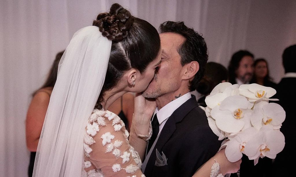 NADIA FERREIRA & MARC ANTHONY