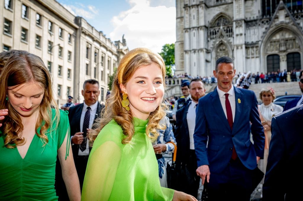 Elisabeth de Bélgica y Eleonore de Bélgica en el Día Nacional de 2025