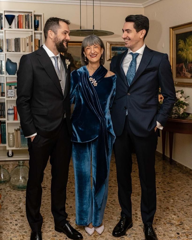Madrinas de boda con pantalón terciopelo