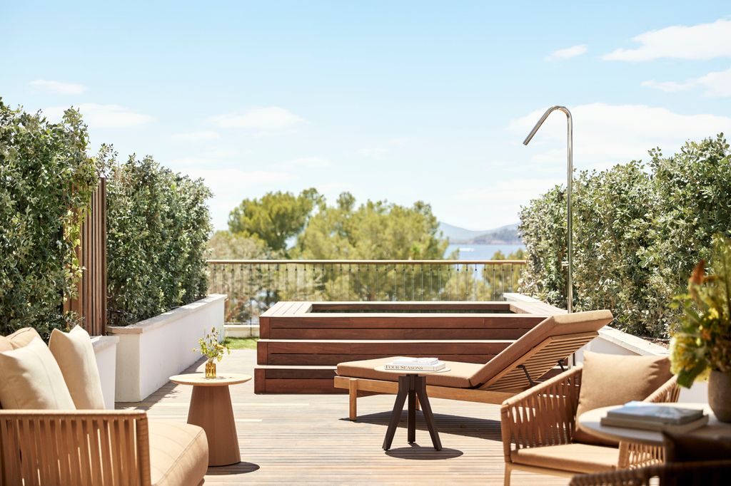 Tras un tiempo cerrado, el Hotel Formentor abre sus puertas bajo un nuevo nombre: Four Seasons Resort Mallorca en Formentor 