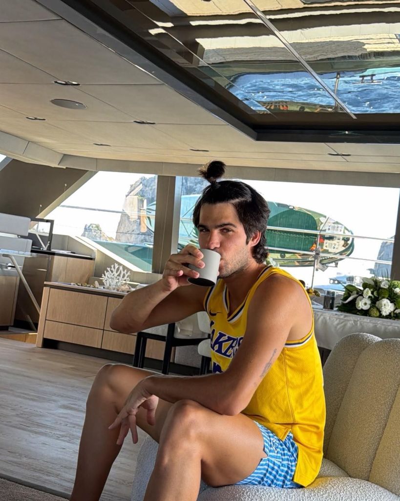 Carlos durante sus vacaciones en el sur de Italia