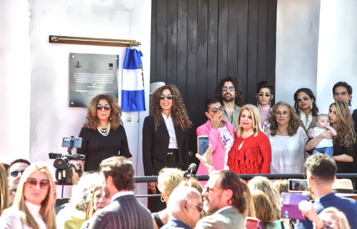 La familia Flores en la inauguración del museo de 'La Faraona'