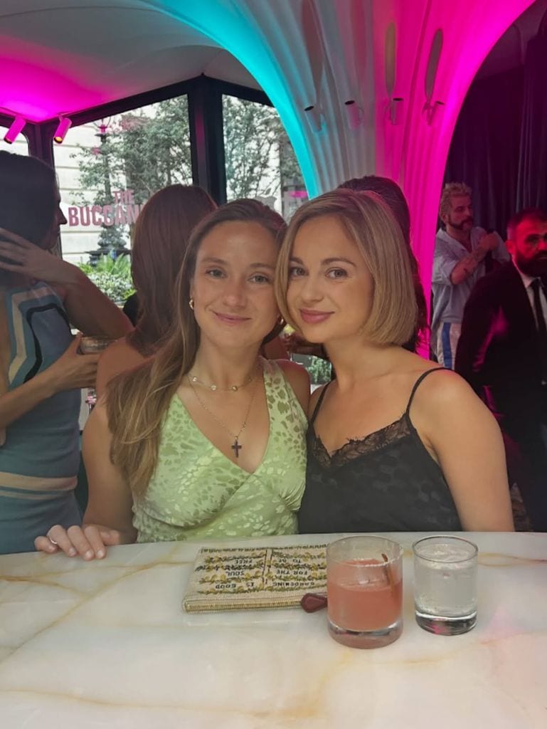 Las nietas de la duquesa de Kent, Lady Marina y Lady Amelia Windsor