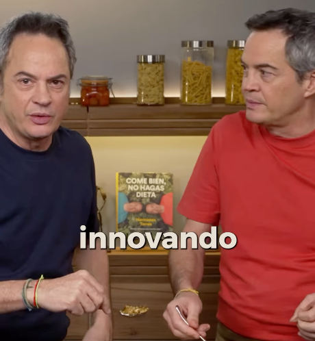 Sergio y Javier proponen hacer este plato en lugar de con pescado y marisco como suele ser habitual en el arroz del 'senyoret'.