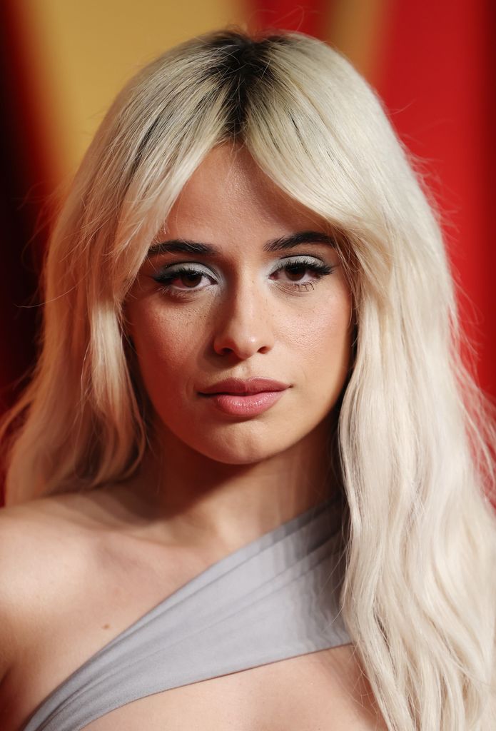Camila Cabello en la after-party de los Premios Oscar.