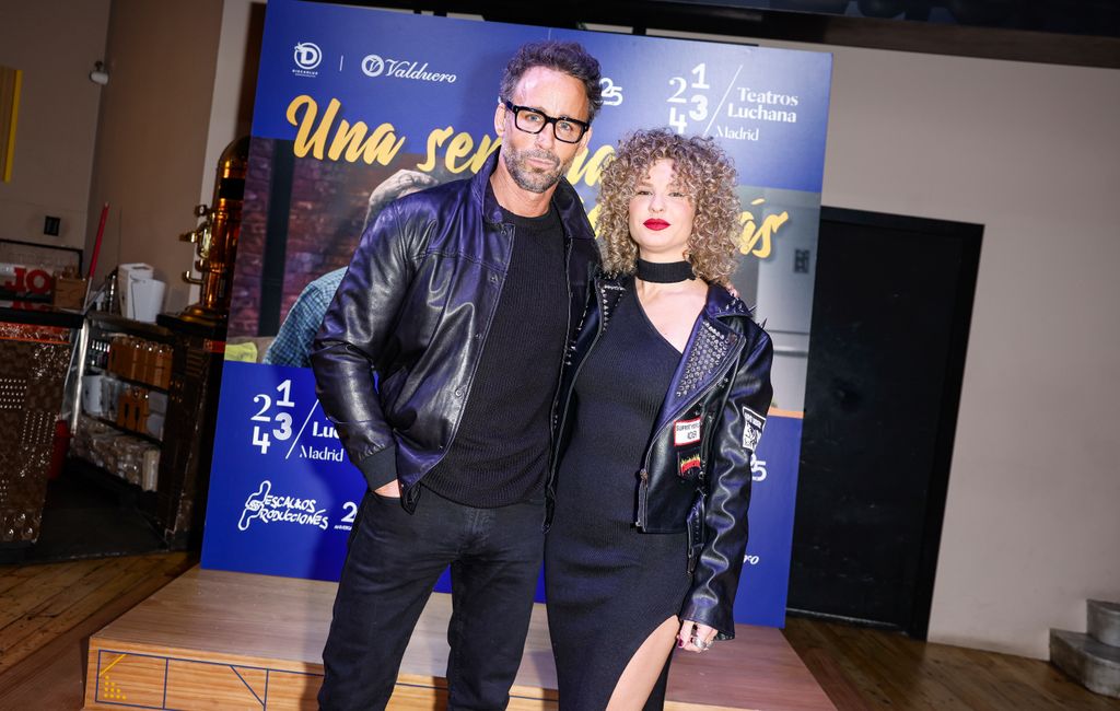 Sheila Casas and Álvaro Muñoz Escassi at the photocall of the play Una semana nada más in Madrid. January 22 2025
