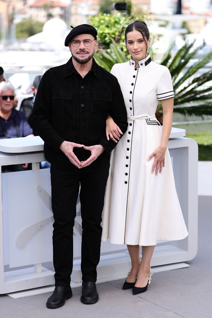 John Travolta y Ella Bleu Travolta en el Festival de Cine de Cannes 2026.