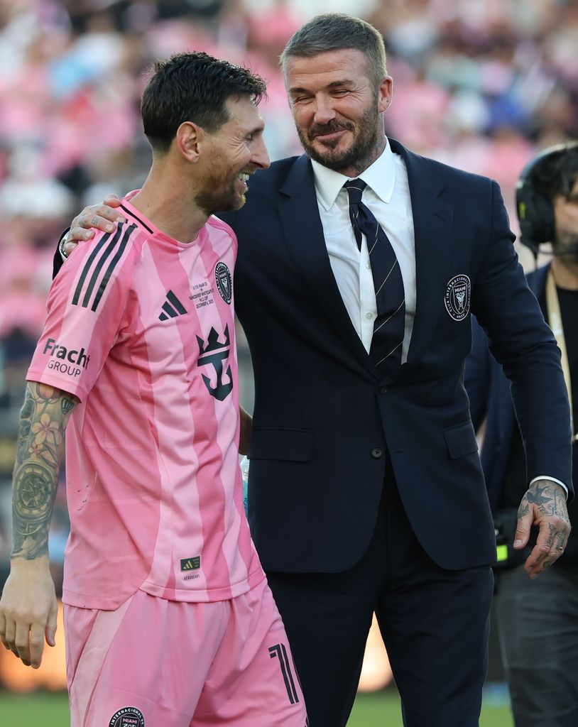 Lionel Messi y David Beckham tras la final del Inter Miami contra Vancouver Whitecaps FC en 2025.