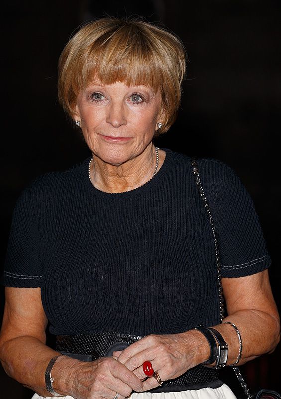 Anne Robinson 
