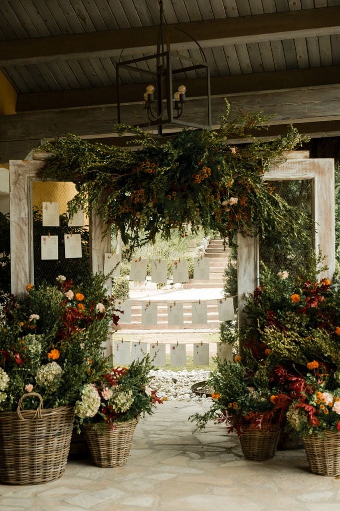 Seating plan con flores silvestres