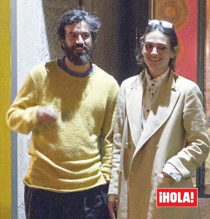 Laura se mostró muy cariñosa con uno de sus amigos en la pasada edición de la feria de arte ARCO
