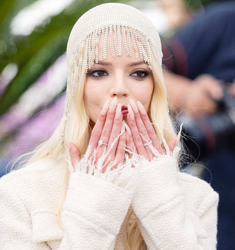 Anya Taylor-Joy deslumbra en Cannes con su look