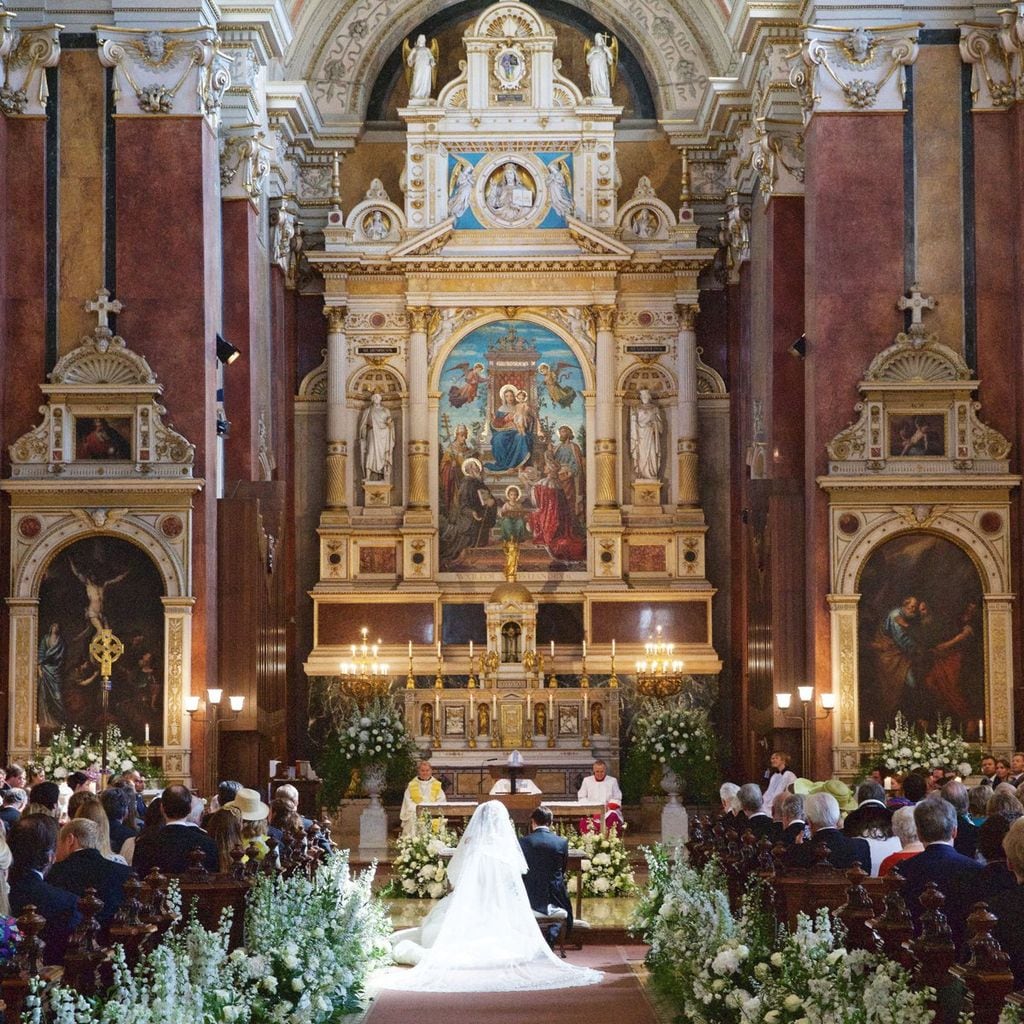 María Anunciata de Liechtenstein boda HOLA 4024