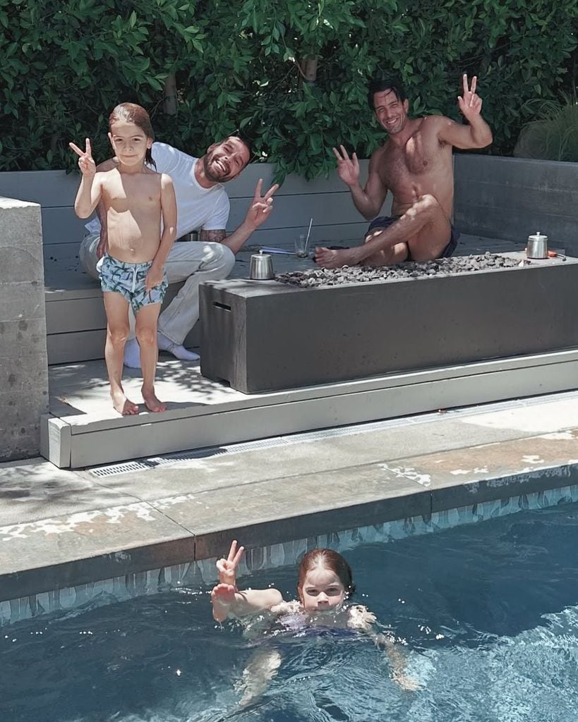 Ricky Martin con Jwan Yosef junto a los hijos que comparten.