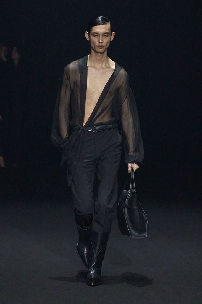 mugler020a