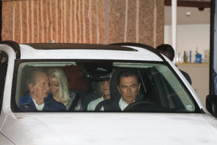 rey-juan-carlos-coche