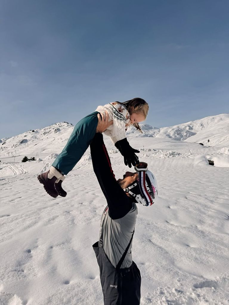 Lucía Bárcena en una escapada familiar a Baqueira.