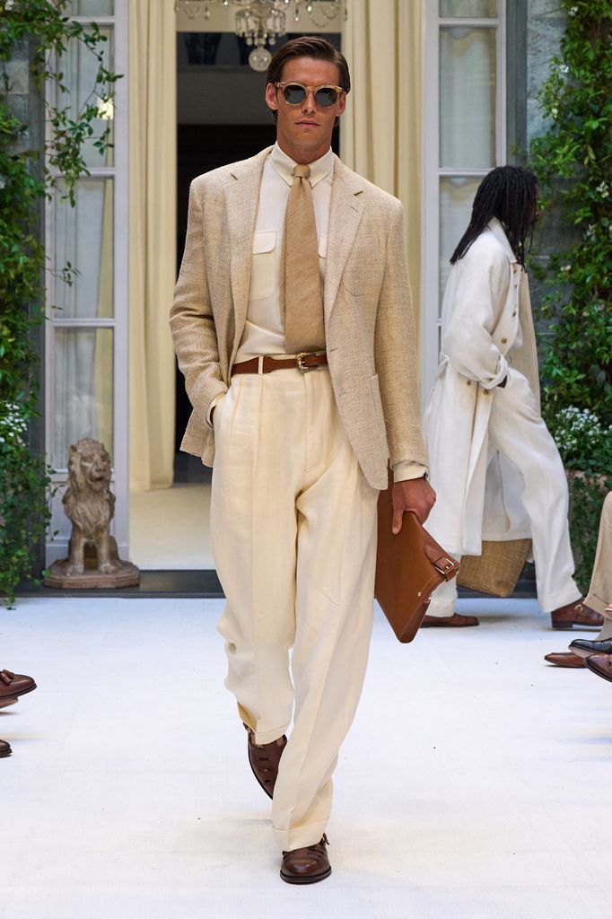 Look 7