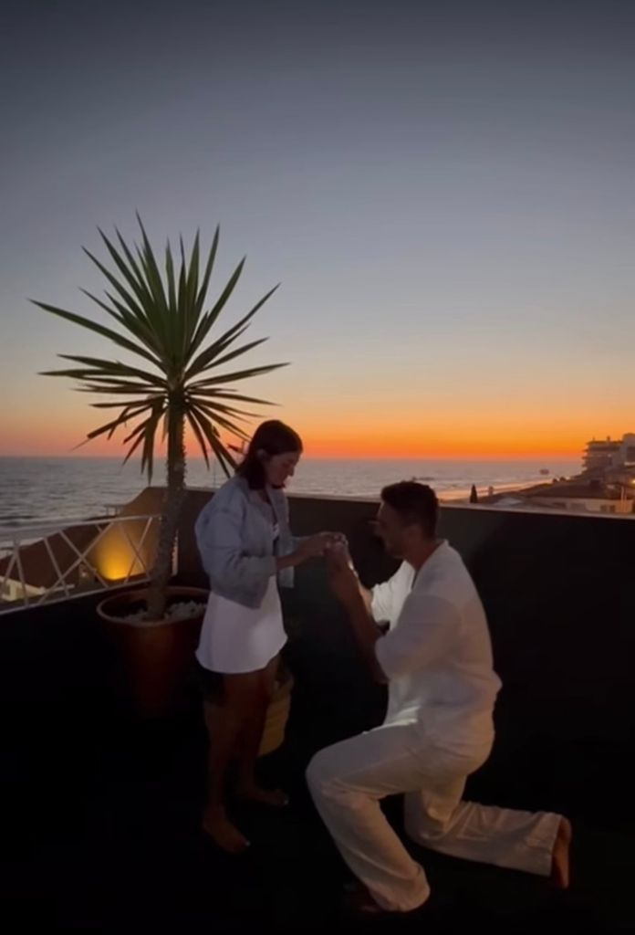 Suso Álvarez pidiéndole matrimonio a Marieta