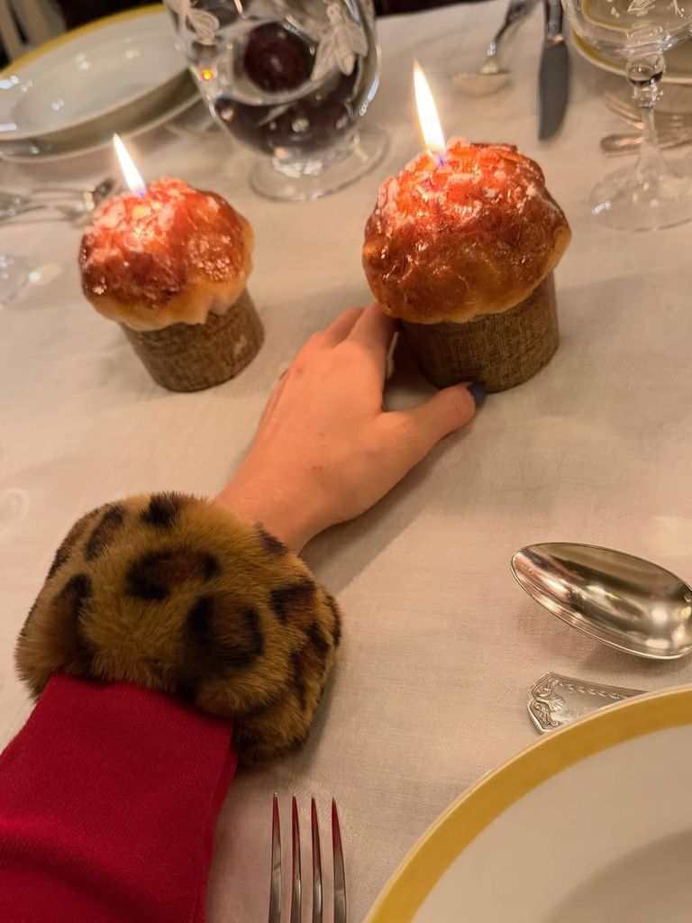 Alejandra de Hannover celebrando la Navidad.