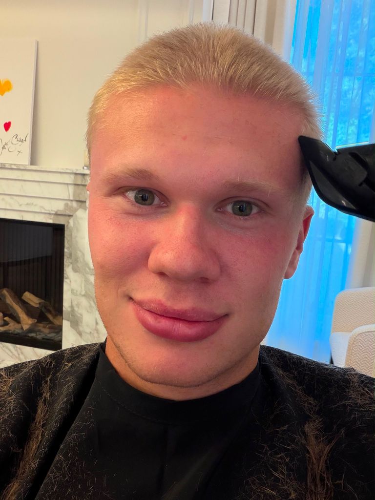 Erling Haaland compartió su nuevo look en redes sociales.