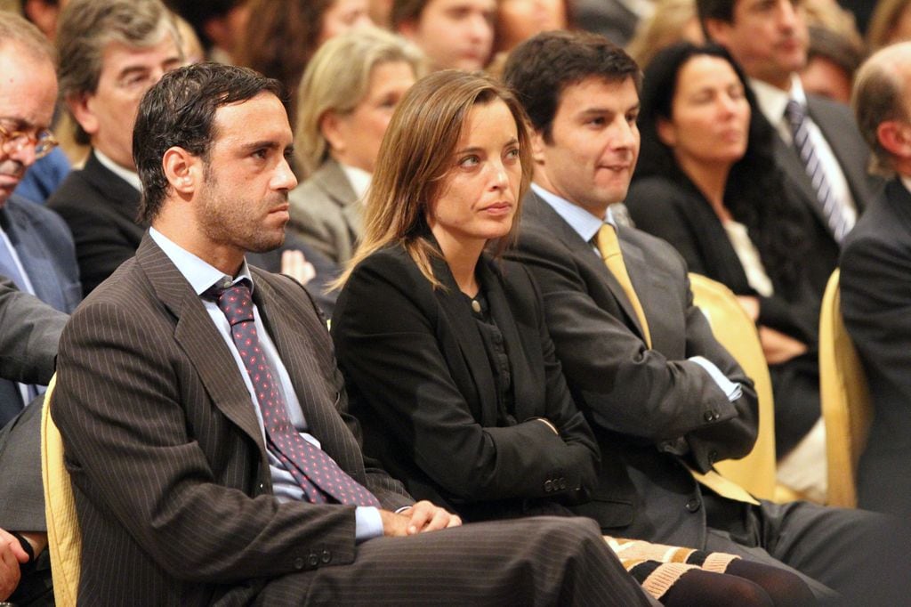 Mario Conde Jr. y Alejandra Conde en la presentación del libro 'De aquí se sale', de su padre Mario Conde