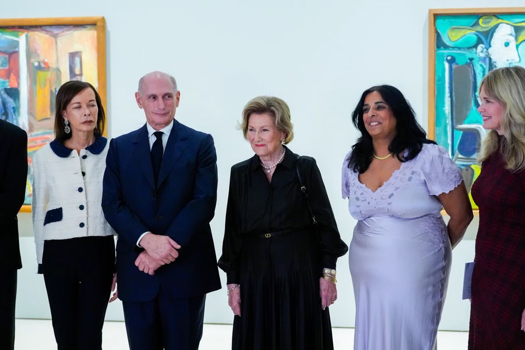 La reina Sonia ha sido recibida con todos los honores en el Museo Picasso de Málaga