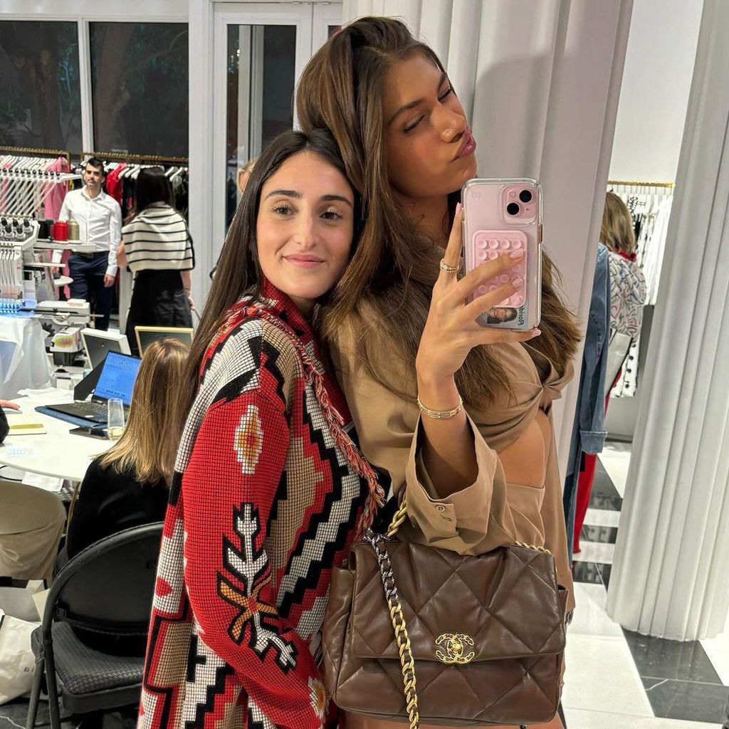 m a de molina y lina luaces