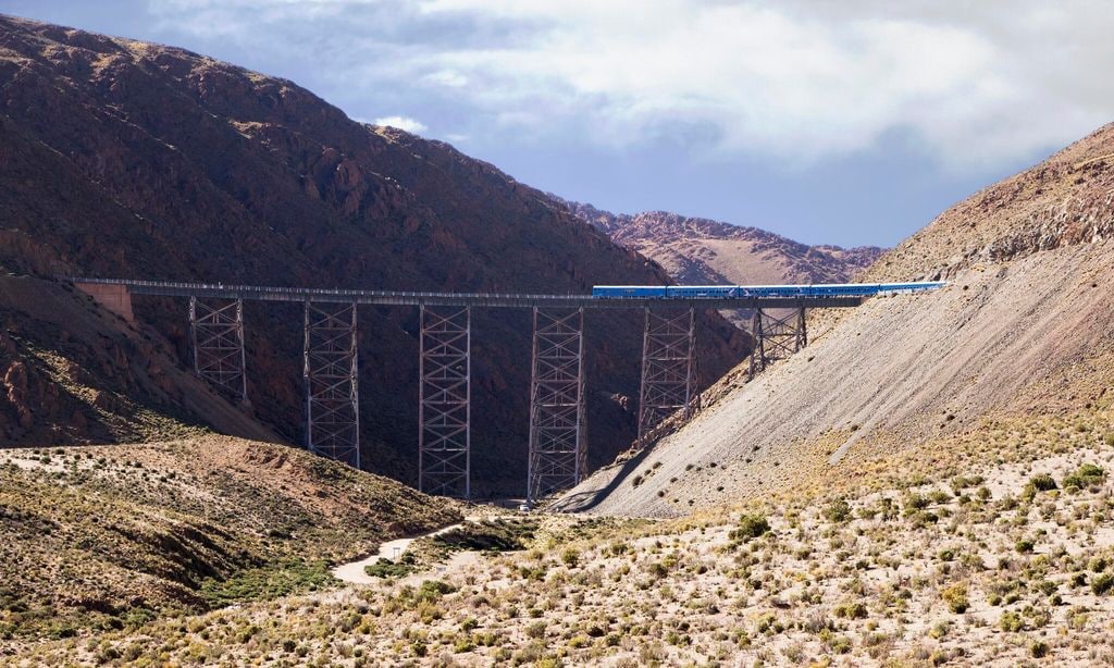 viajes en tren por latinoam rica
