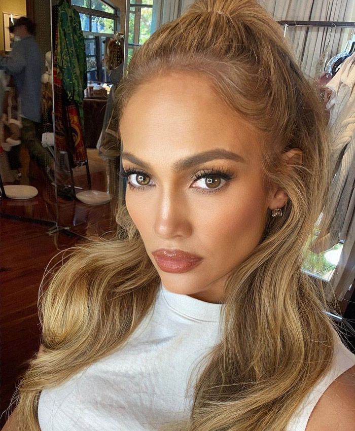 jennifer-lopez-piel-luminosa