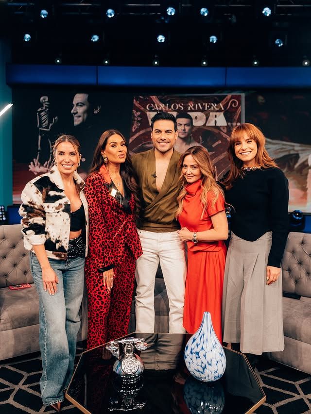 Carlos Rivera estuvo de visita en el programa 'Hoy', como parte de la promoción de su EP 'Vida'