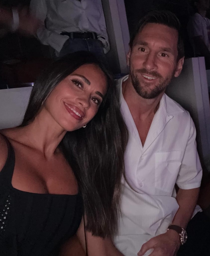 Su esposa seguro tiene una fuerte influencia en el estilo del deportista. 