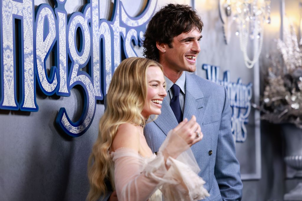 Margot Robbie y Jacob Elordi, protagonistas de 'Cumbres Borrascosas'