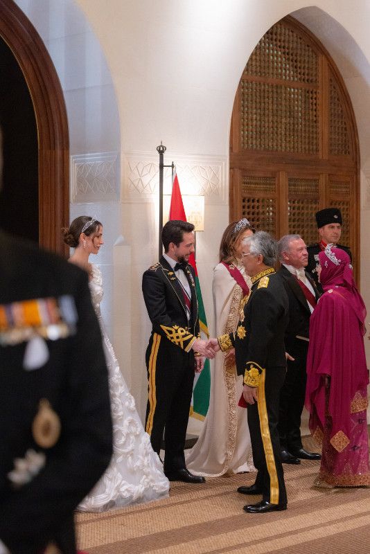 Reyes de Malasia en la boda del príncipe Hussein de Jordania